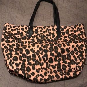 Old Navy Cheetah print bag